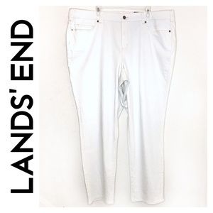 NWT Lands’ End White Straight Leg Jeans